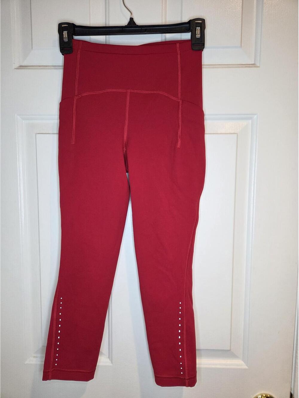 Sz 2 - red- Lululemon Swift Speed High-Rise Crop 21